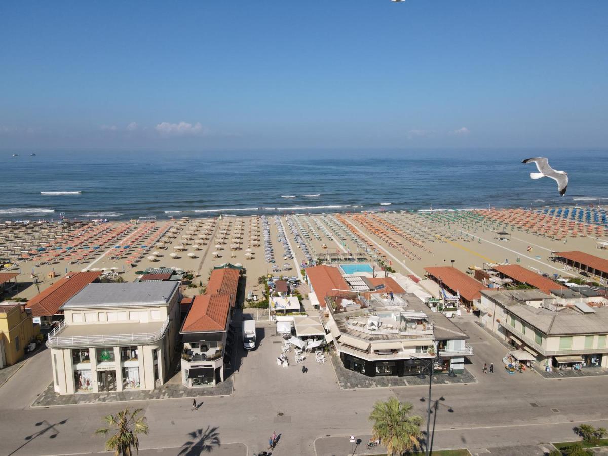 Villa Tina Hotel Βιαρέτζιο Εξωτερικό φωτογραφία